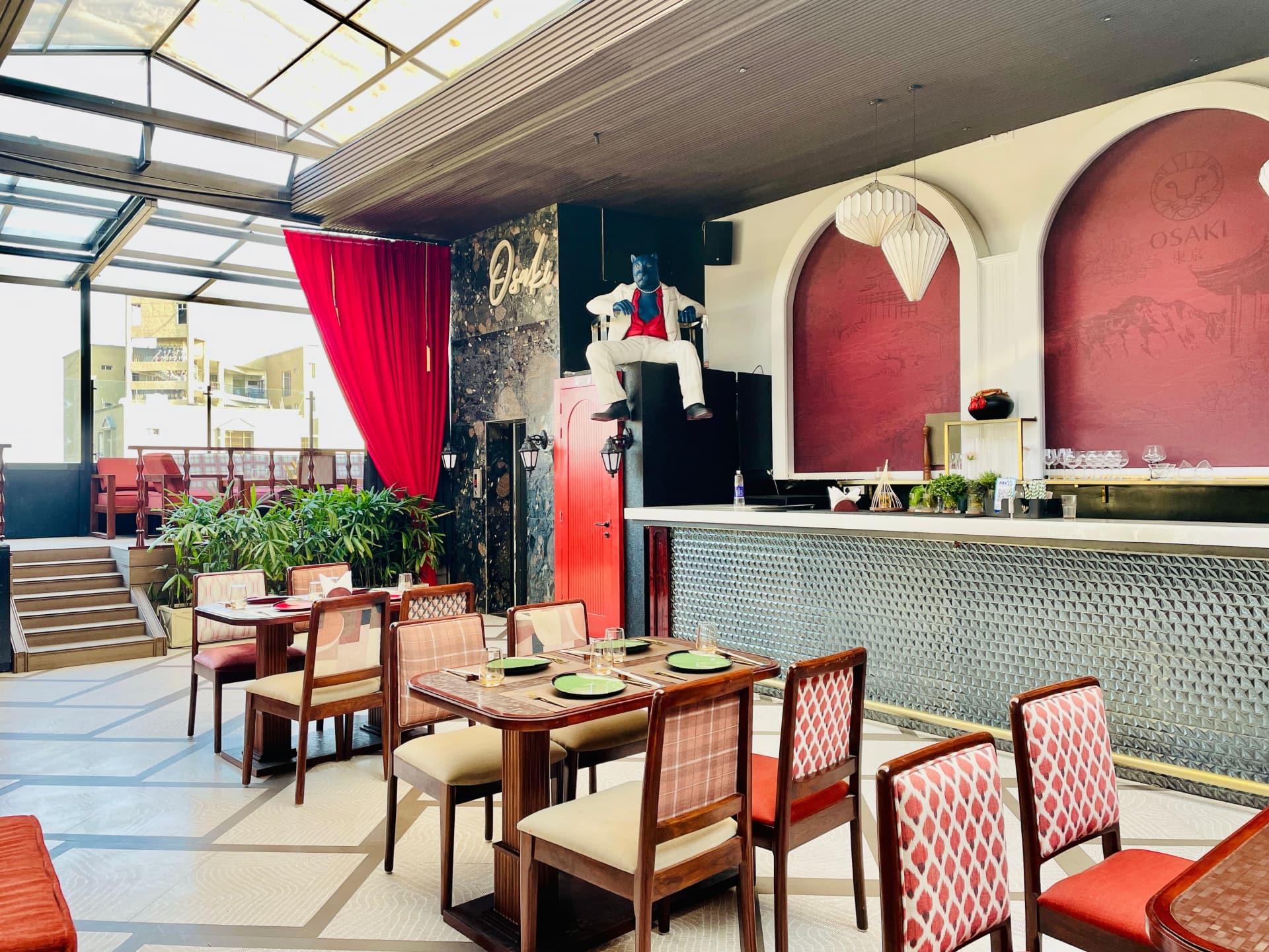 Restaurant image
