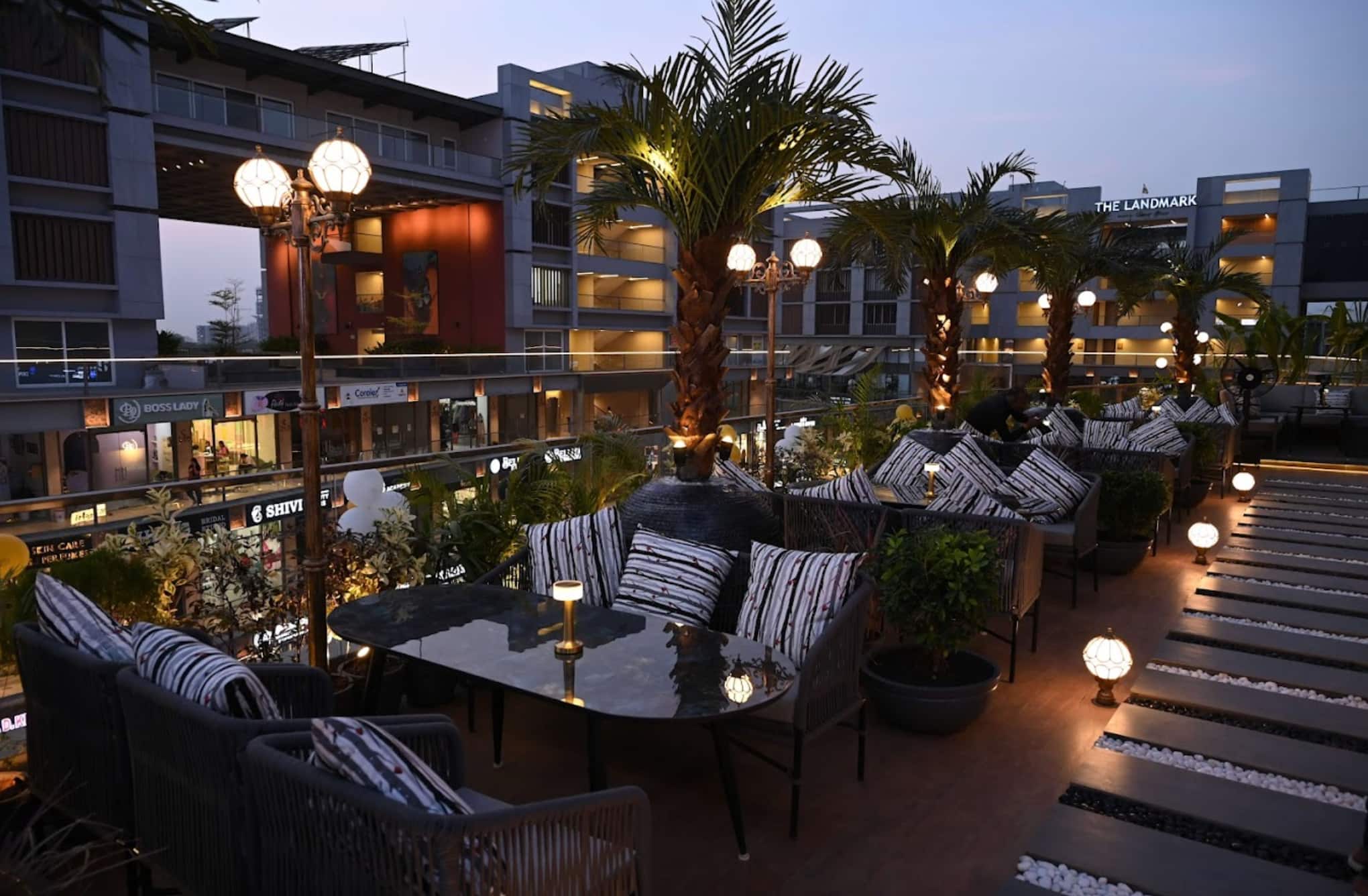 Rooh The Roofyard Cafe And Restaurant, Karai, Gandhinagar Zomato