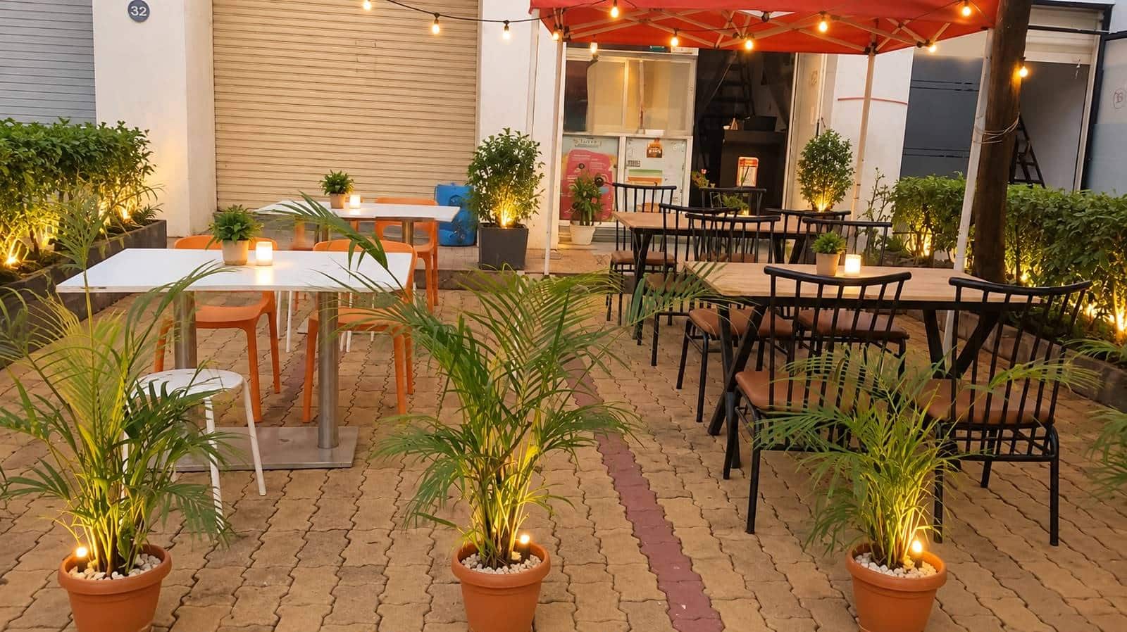 The Dutch Uncle Pizzeria image