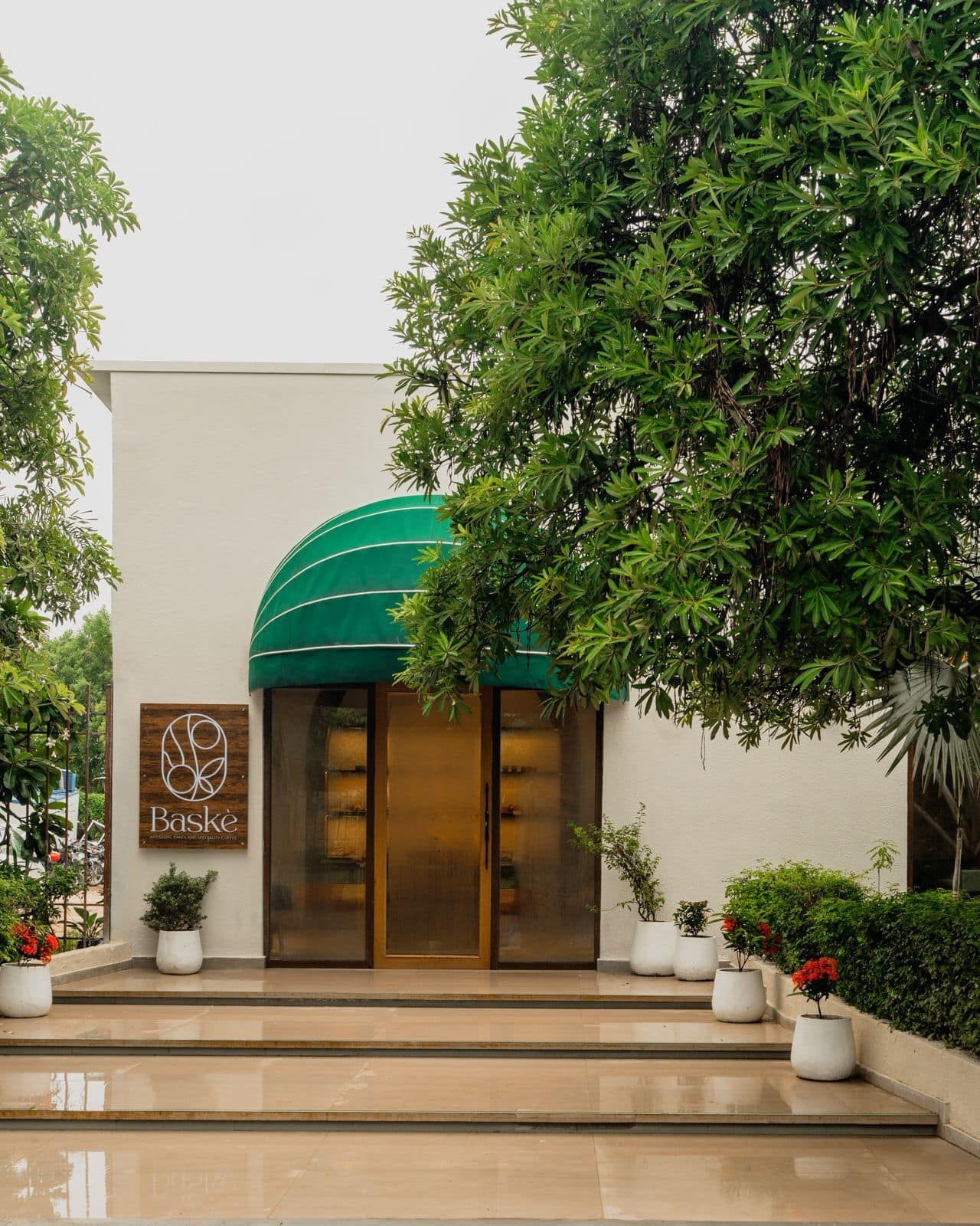 cafes in lucknow, aesthetic cafe, pretty cafe - Baske - img3