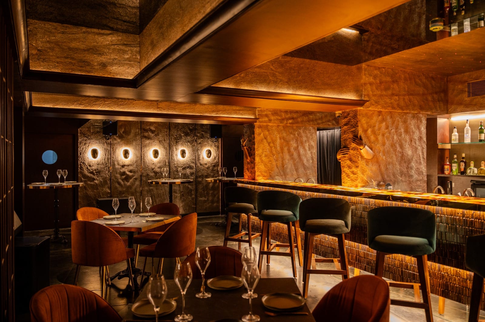 Restaurant image