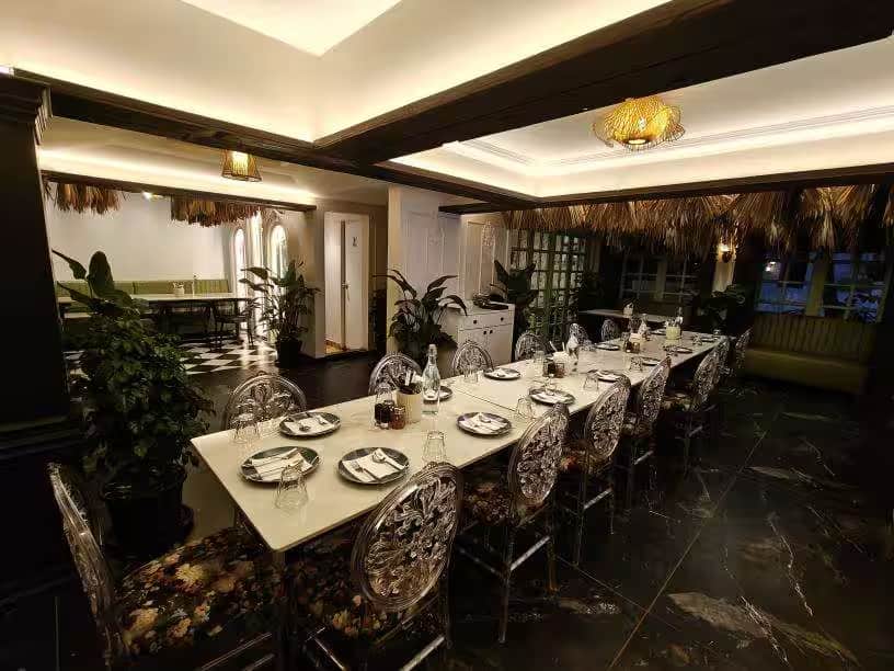 Restaurant image