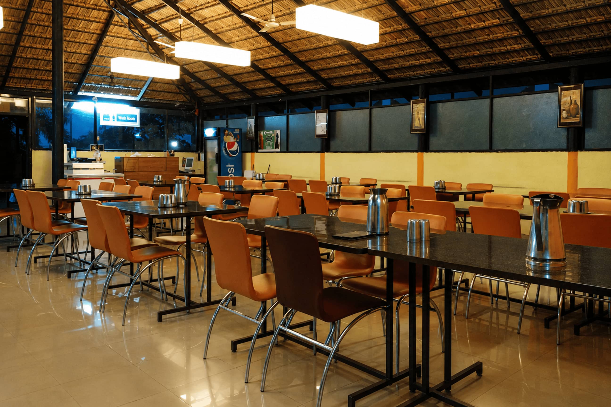 Restaurant image