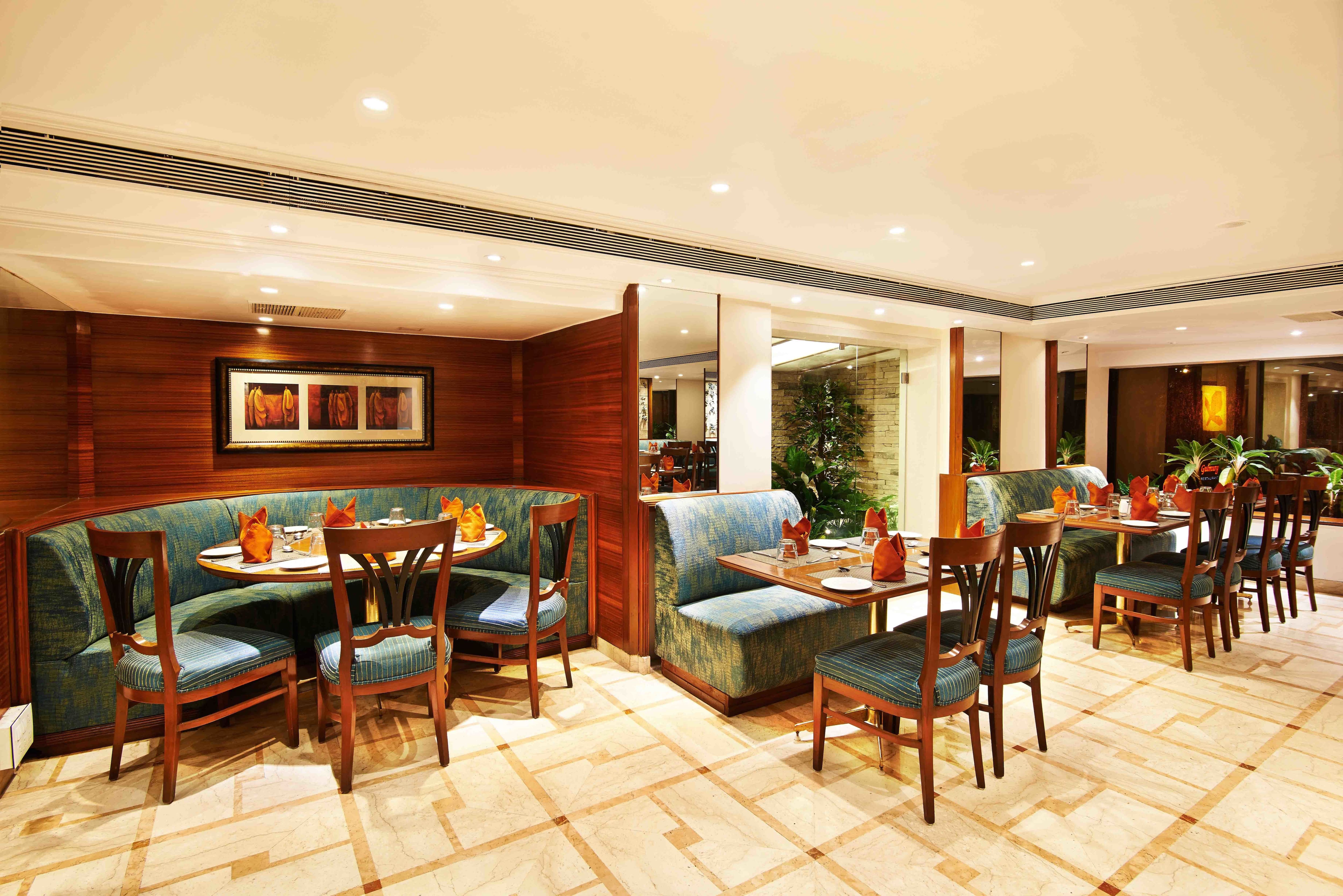 Gulmurg The Shalimar Hotel, Kemps Corner, Mumbai