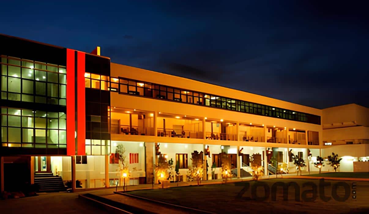Restaurant image