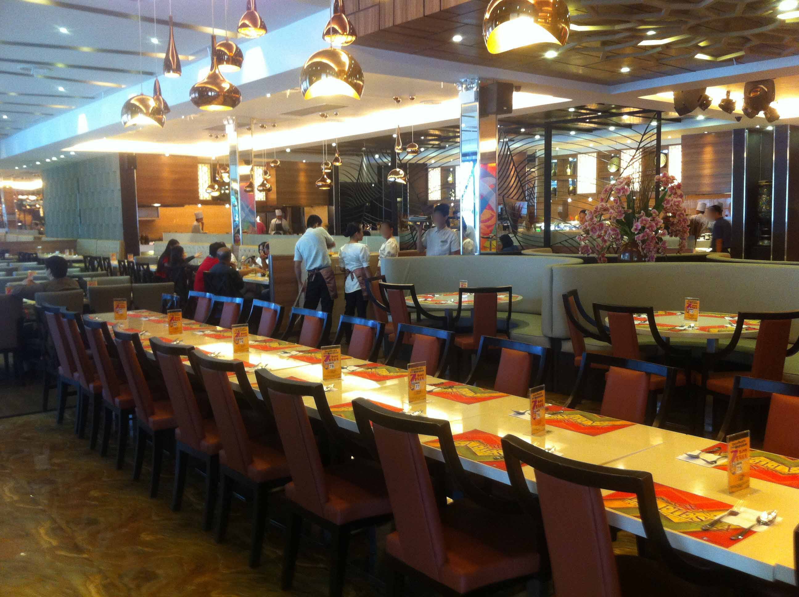 La Fiesta Filipino Cuisine Mall Of Asia Complex Moa - 