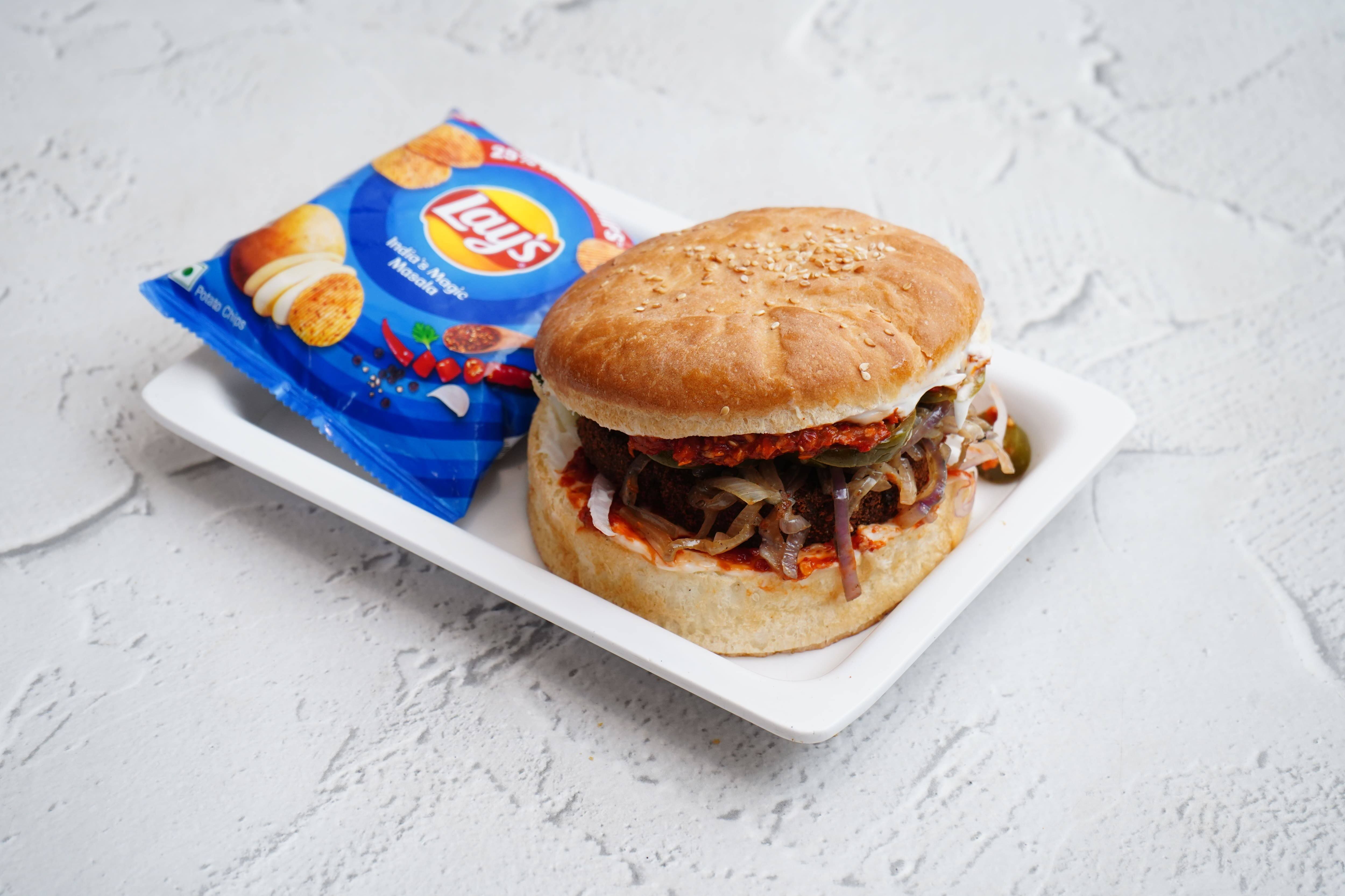 American restaurants, American food, burgers, steaks, sandwiches, American chopsuey - The Burger House - img2