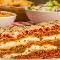 Buca Di Beppo Italian Restaurant South Lake Union Seattle Buca Di Beppo Italian Restaurant South Lake Union Photos