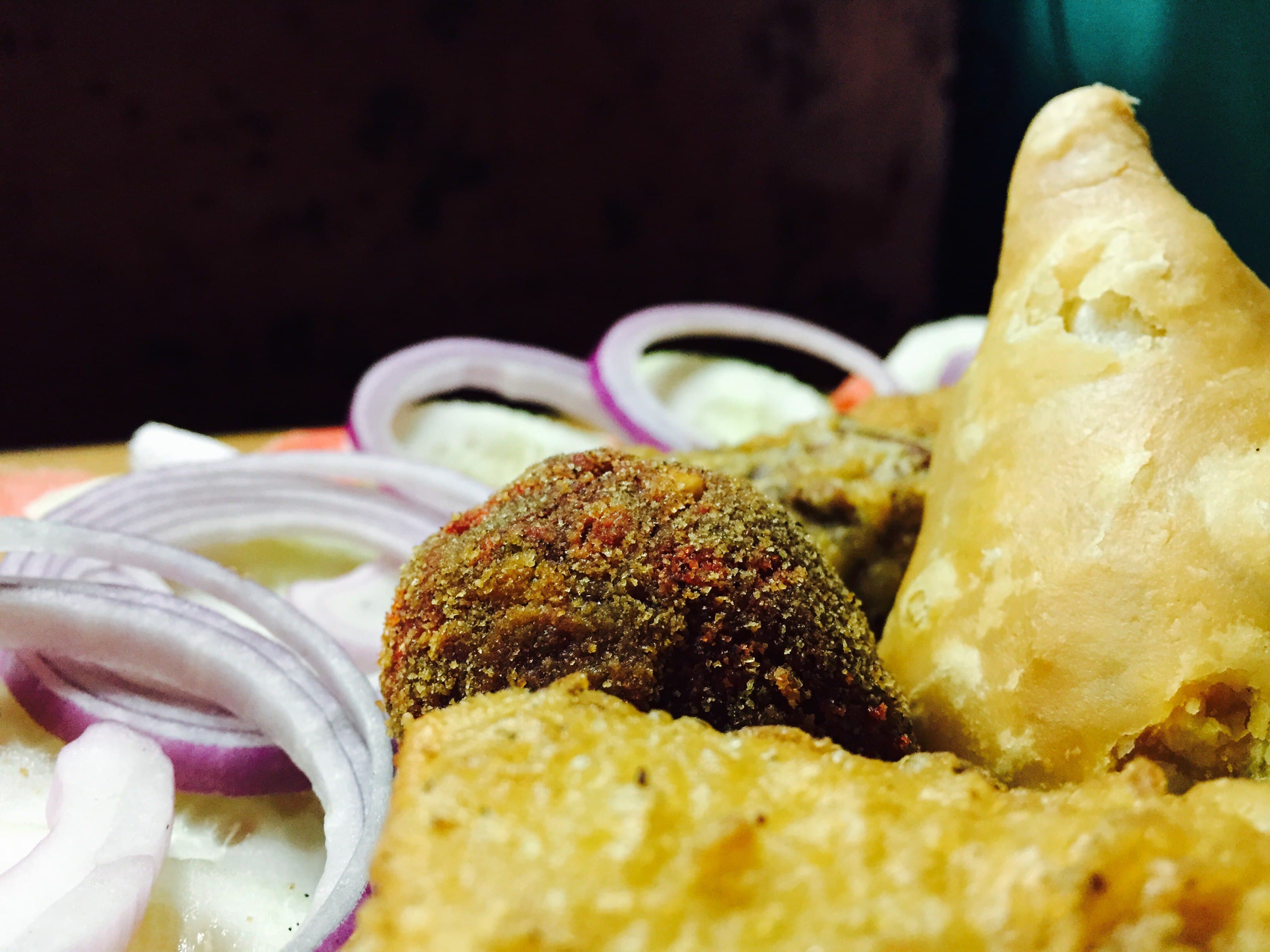 Lucky Cafeteria, Maniktala, Kolkata Zomato