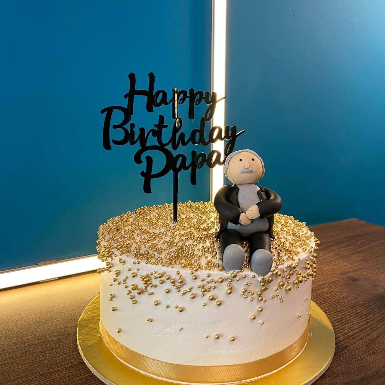 Designer Cake for 8month Birthday 🎉 . . . DM to Book Your Designer Cake .  . Check us out on Zomato Swiggy to enjoy wide range of eggl... | Instagram