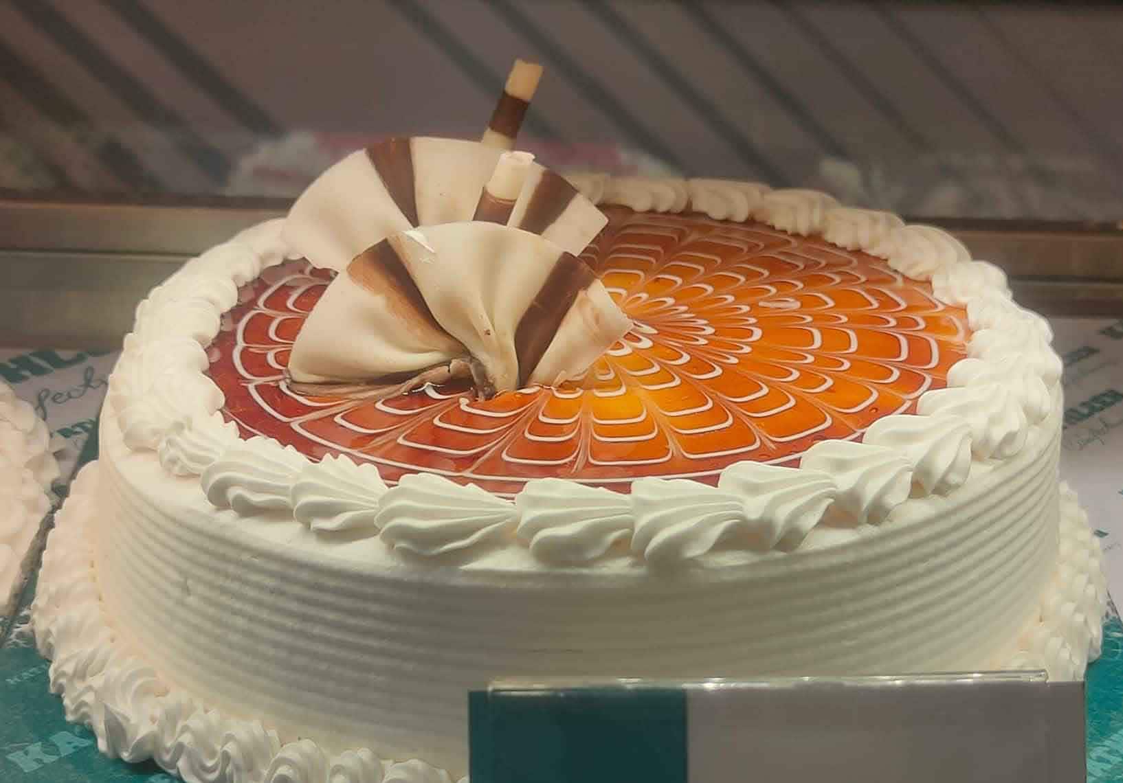Red Velvet Cake - Kathleen Confectioners