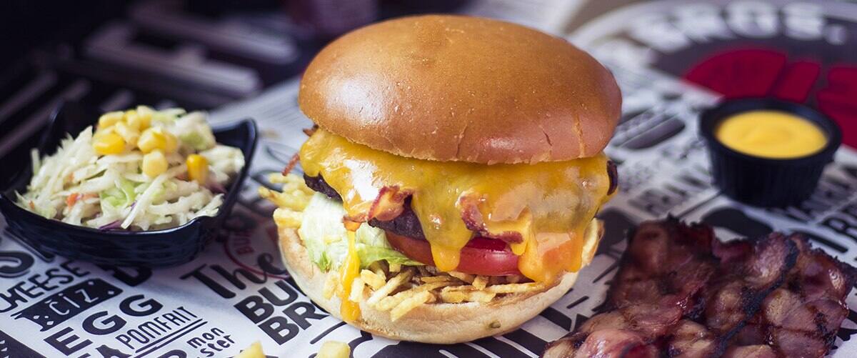 Burger Bros, Jbeil, Jbeil District