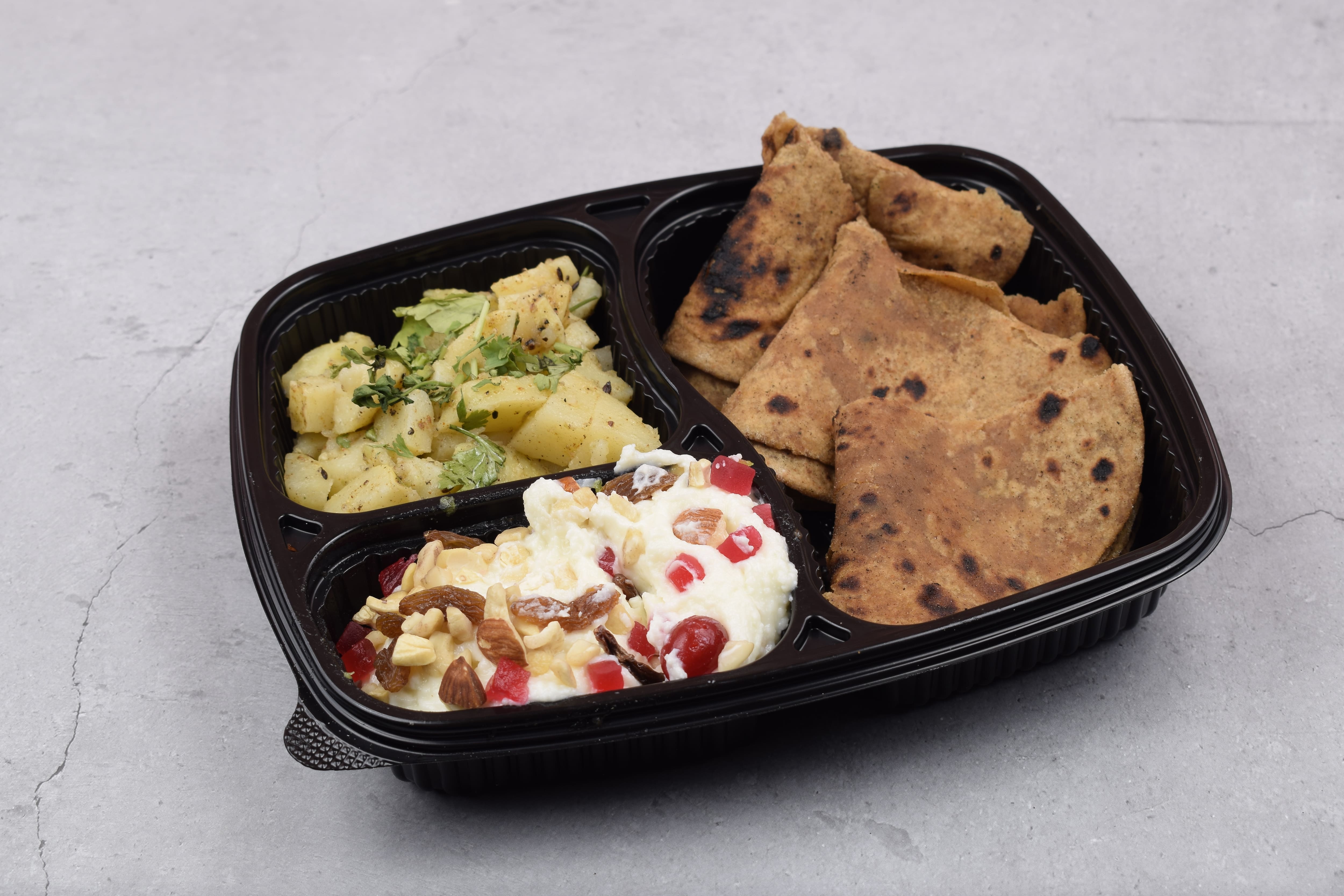 navratri thali, navratri thalis, vrat thali, fasting thali, satvik restaurants, vrat food, navratri food, fasting restaurants, vegetarian restaurants, thali restaurants - Vaishnav Farali World - img2