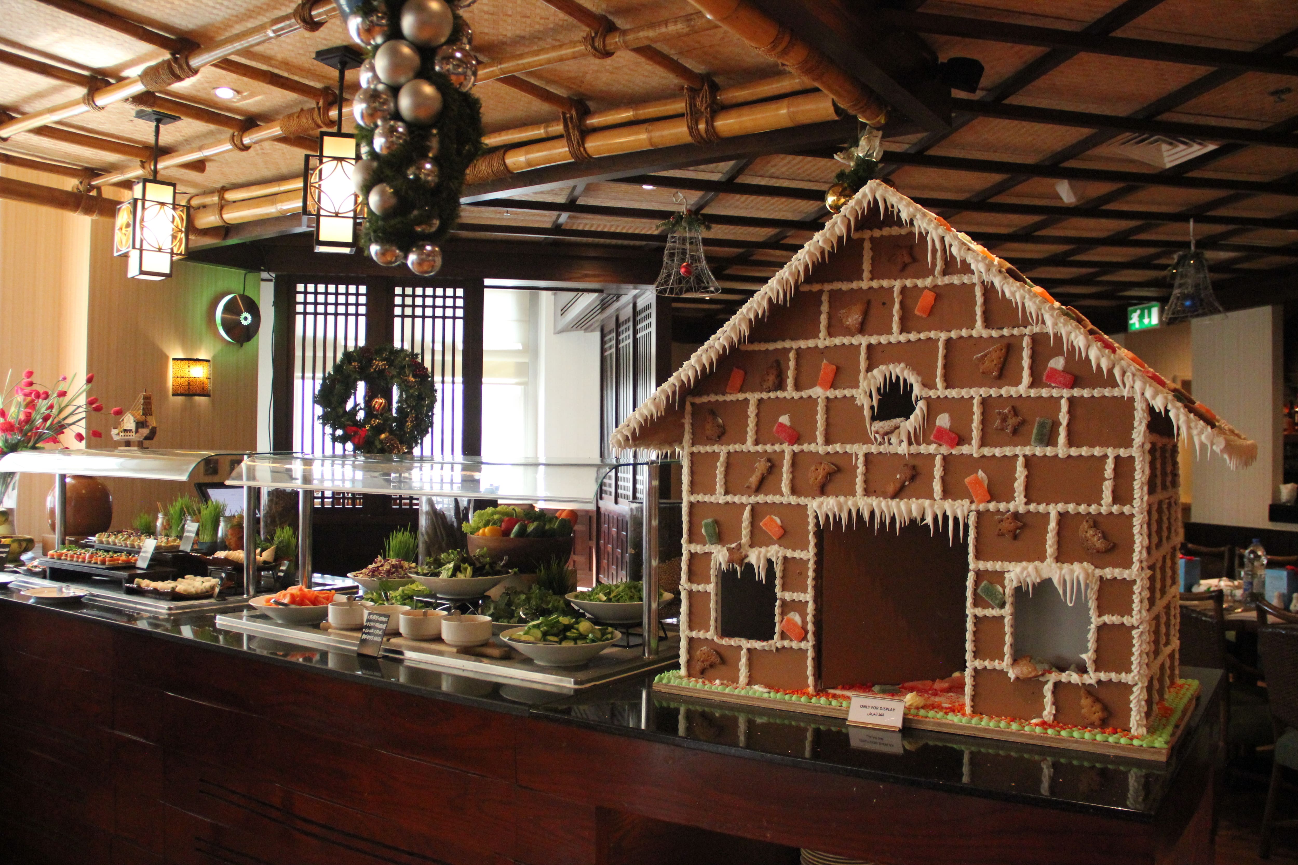 Spice Island Crowne Plaza Dubai Deira Al Muteena Dubai Zomato