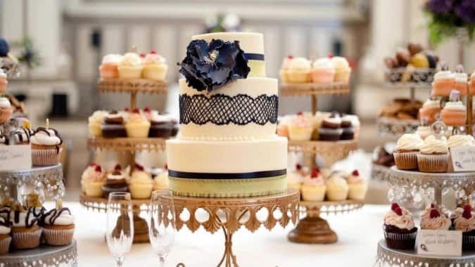 23 Best Bakeries for Elegant & Scrumptious Wedding Cakes or Favors |  WeddingBazaar