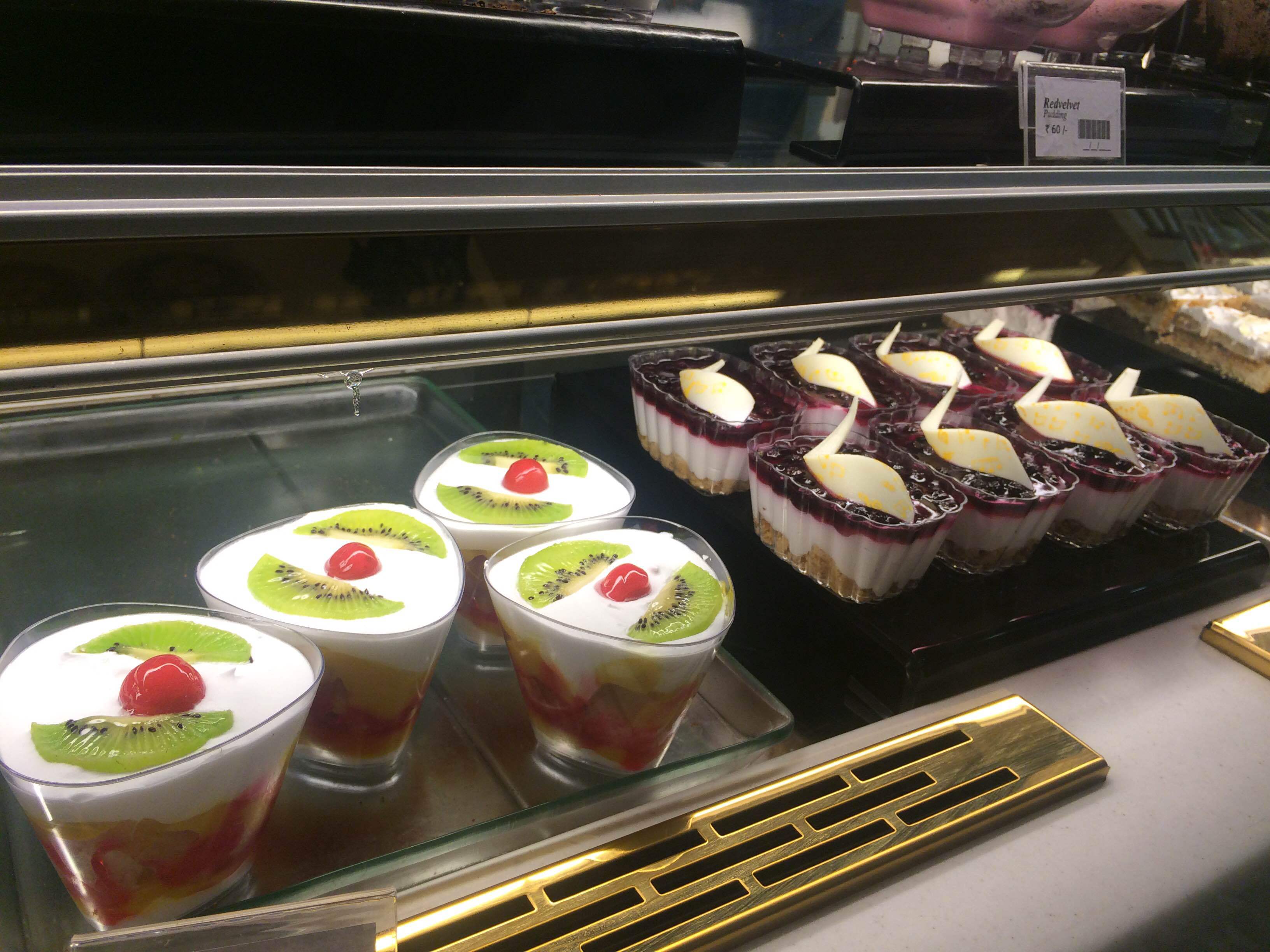 Photos of Gayway Bakers, Pictures of Gayway Bakers, New Delhi Zomato