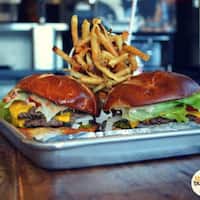 That Burger Joint Naperville Chicago Urbanspoon Zomato That Burger Joint Naperville Photos