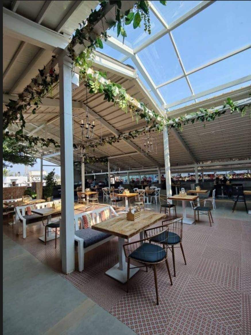 Restaurant image