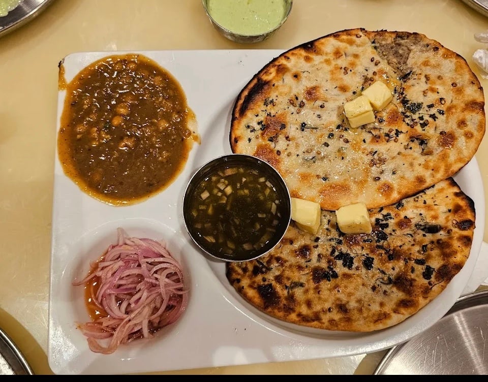 dhaba, punjabi dhaba, dhaba restaurants, amritsari dhaba, butter chicken - Amrik Sukhdev - img3