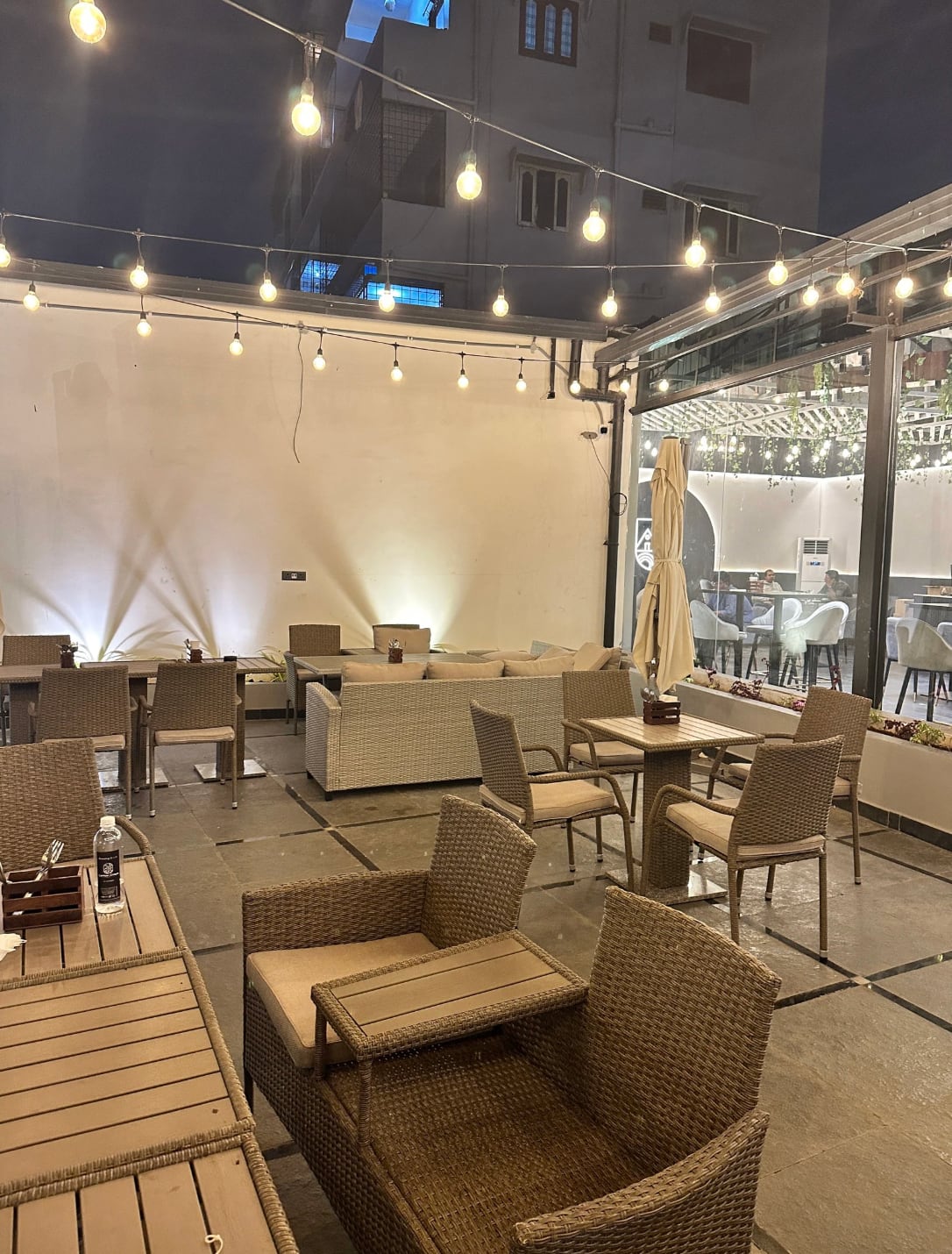 affordable cafe near me, budget friendly cafe near me, cheap cafe near me, budget cafe near me, affordable cafes - Coffee & Crisps Cafe - img1