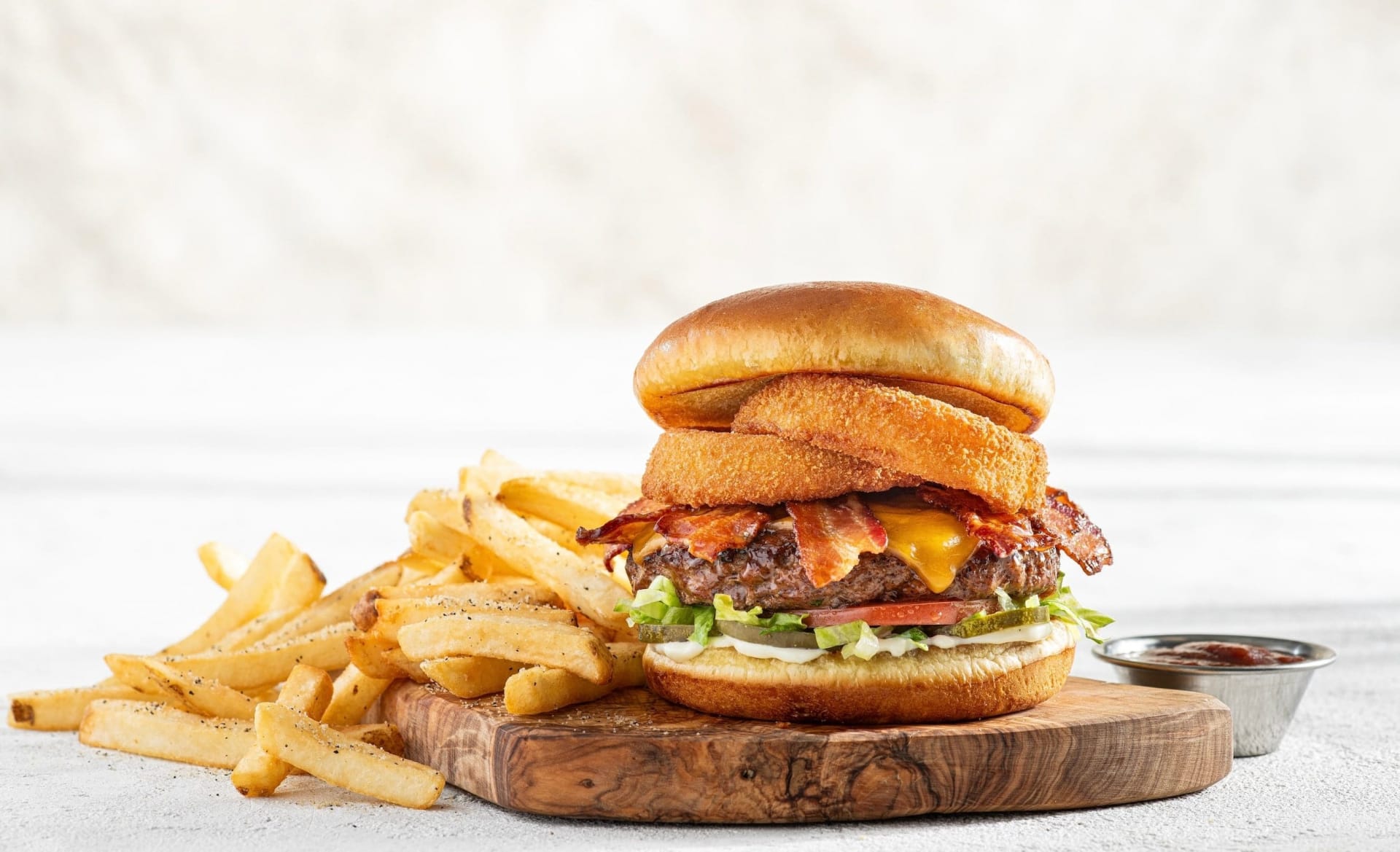burger, burgers, burger joints, burger restaurants, gourmet burgers, smash burgers, chicken burgers, cheeseburgers, best burgers - Chili's Grill & Bar - img1