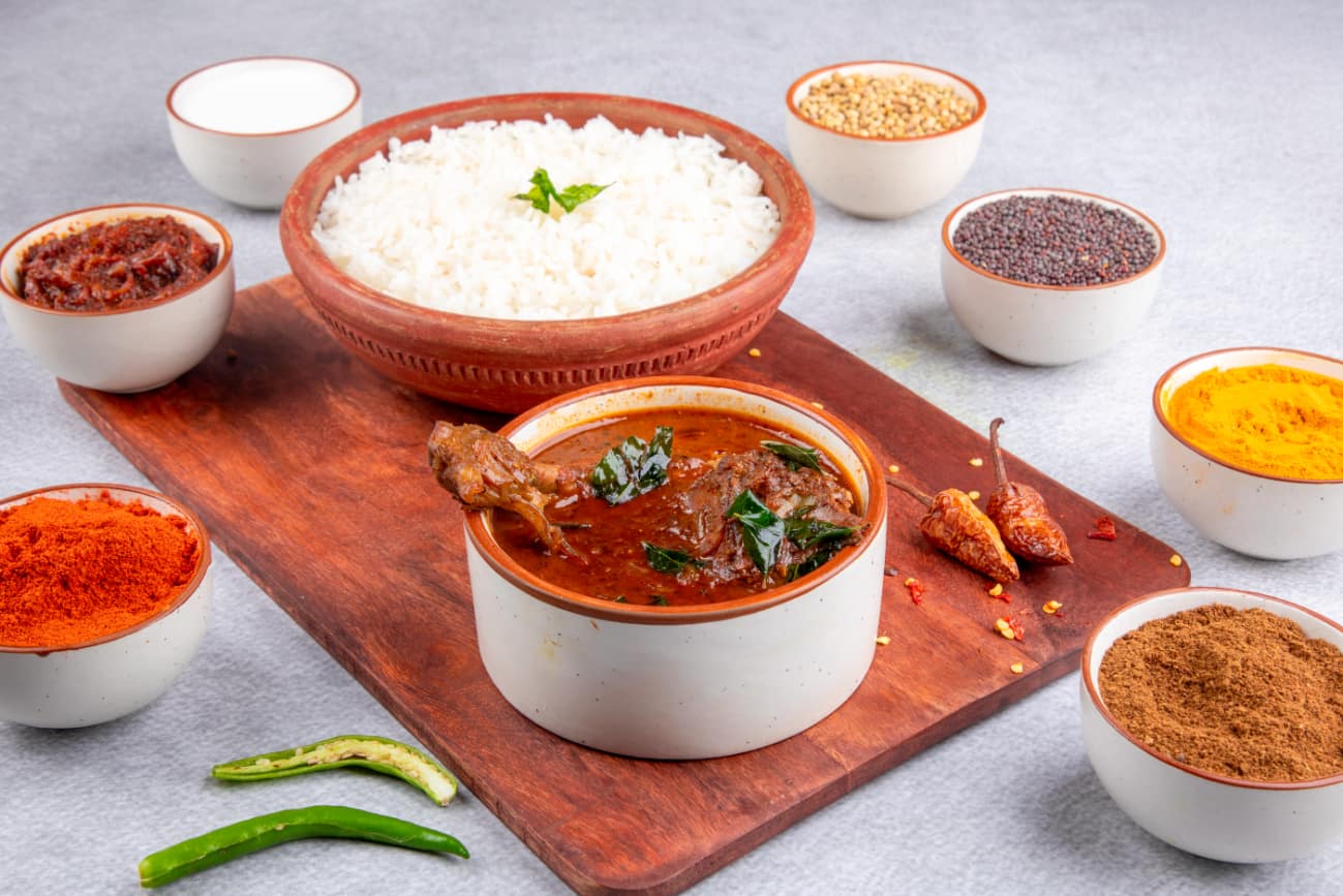 avial, Onam Sadya, Payasam, Sambar, banana chips, pulissery, thoran, Mahabelly, banana leaf sadhya - Mahabelly - img2