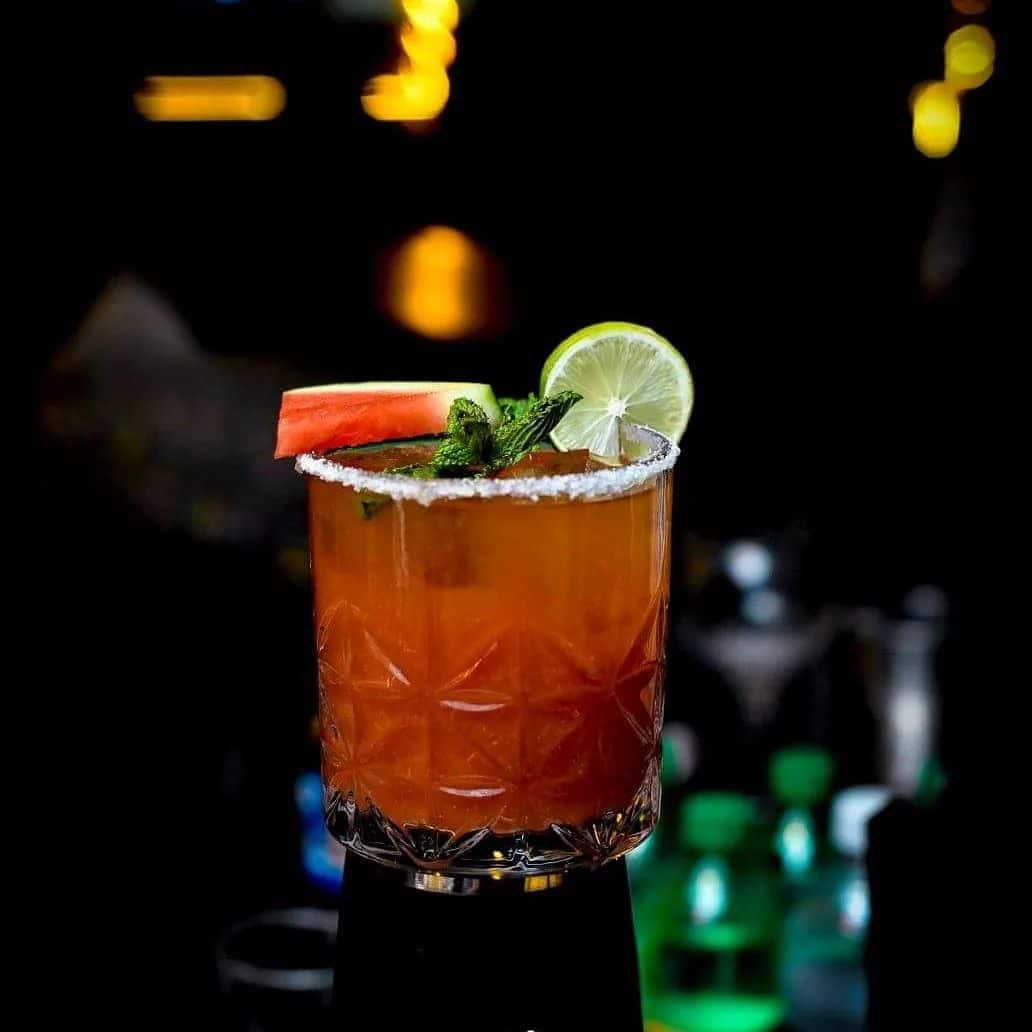 bollywood themed restaurants, bollywood restaurants, bollywood bars, themed restaurants, party restaurants - Imperfecto - img3