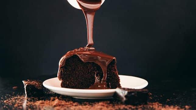 hot chocolate, hot cocoa, chocolate drinks, drinking chocolate, dessert cafe - Dyu Art Cafe - img4