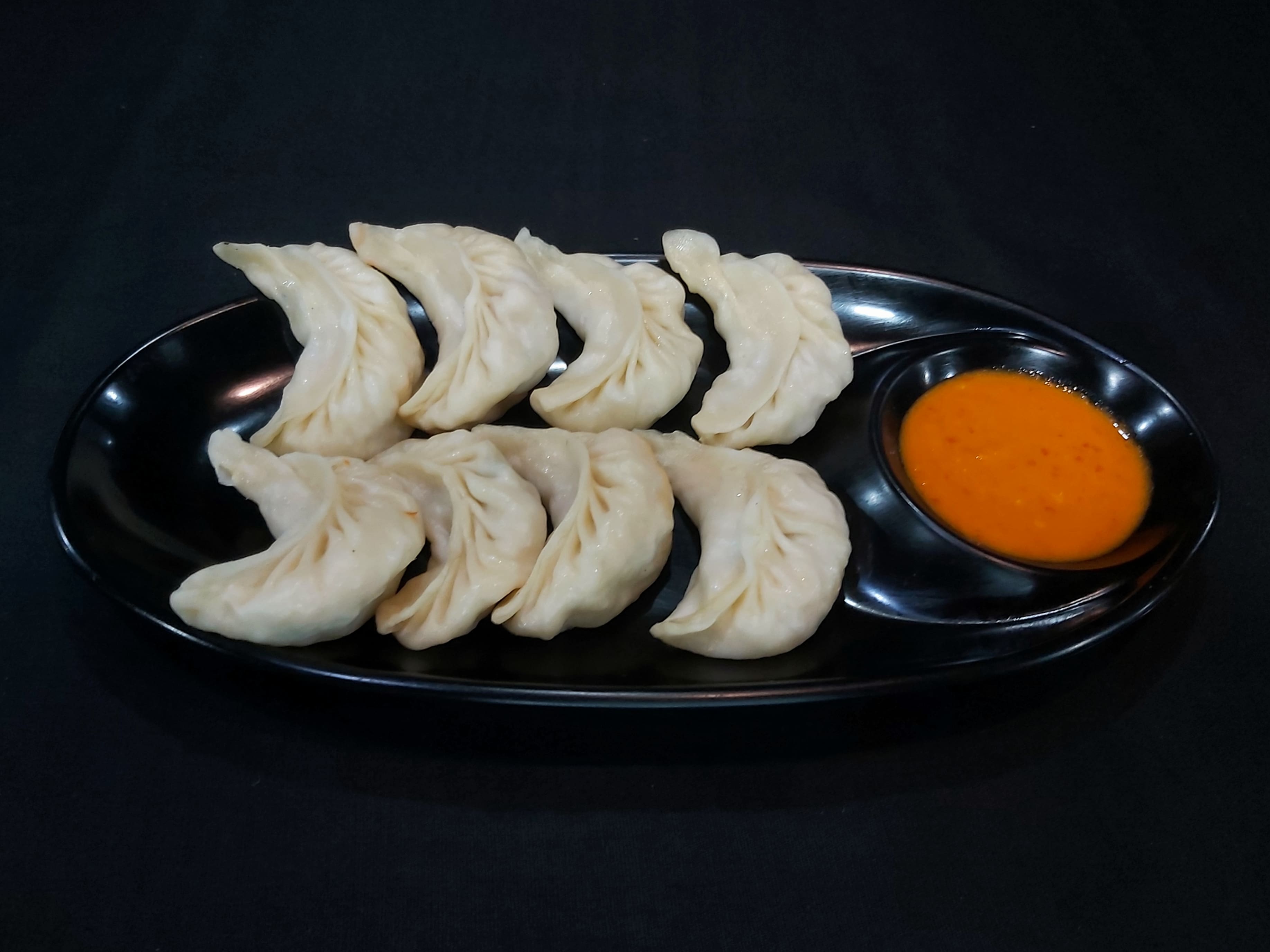 momos, momo restaurants, steamed momos, fried momos, chicken momos, veg momos - Momo Mia - img1
