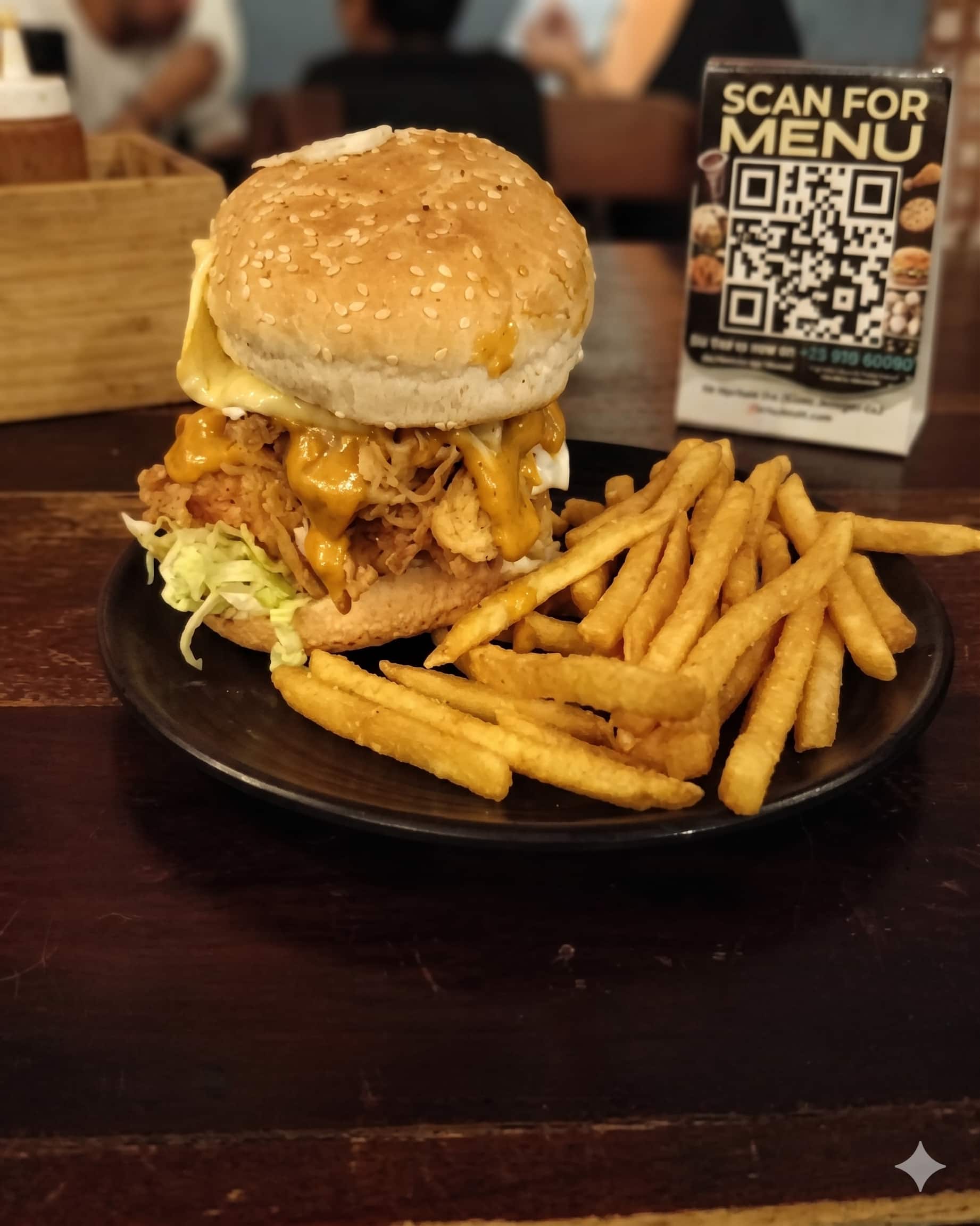 burgers, burger restaurants, best burgers, burger joints, cheeseburgers, chicken burgers, smash burgers, gourmet burgers, veggie burgers - High On Burgers - img2