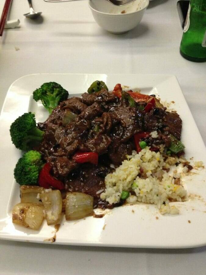 Book table and online reservation at Noble House, Eltham, Melbourne