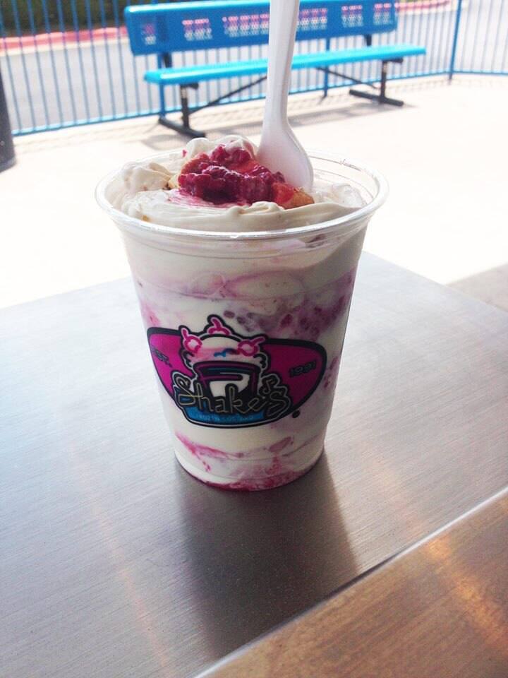 Shake's Frozen Custard,