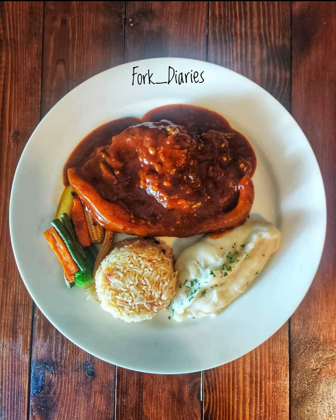 American restaurants, American food, burgers, steaks, sandwiches, American chopsuey - Once Upon A Flame - img2