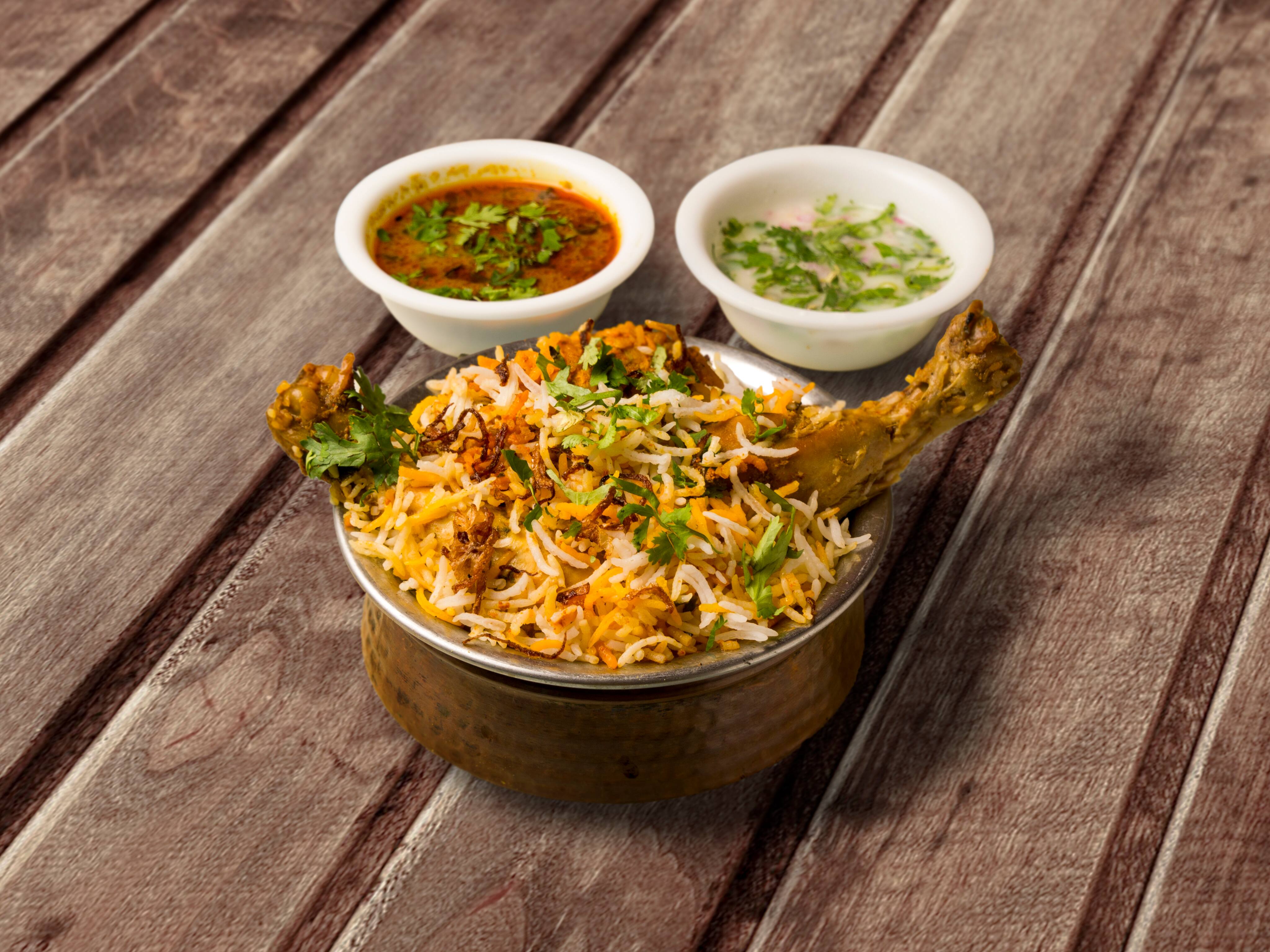 Hyderabadi Restaurants Near Menull