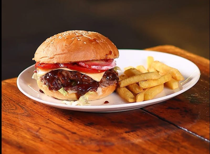American restaurants, American food, burgers, steaks, sandwiches, American chopsuey - Nitro Grill - img4
