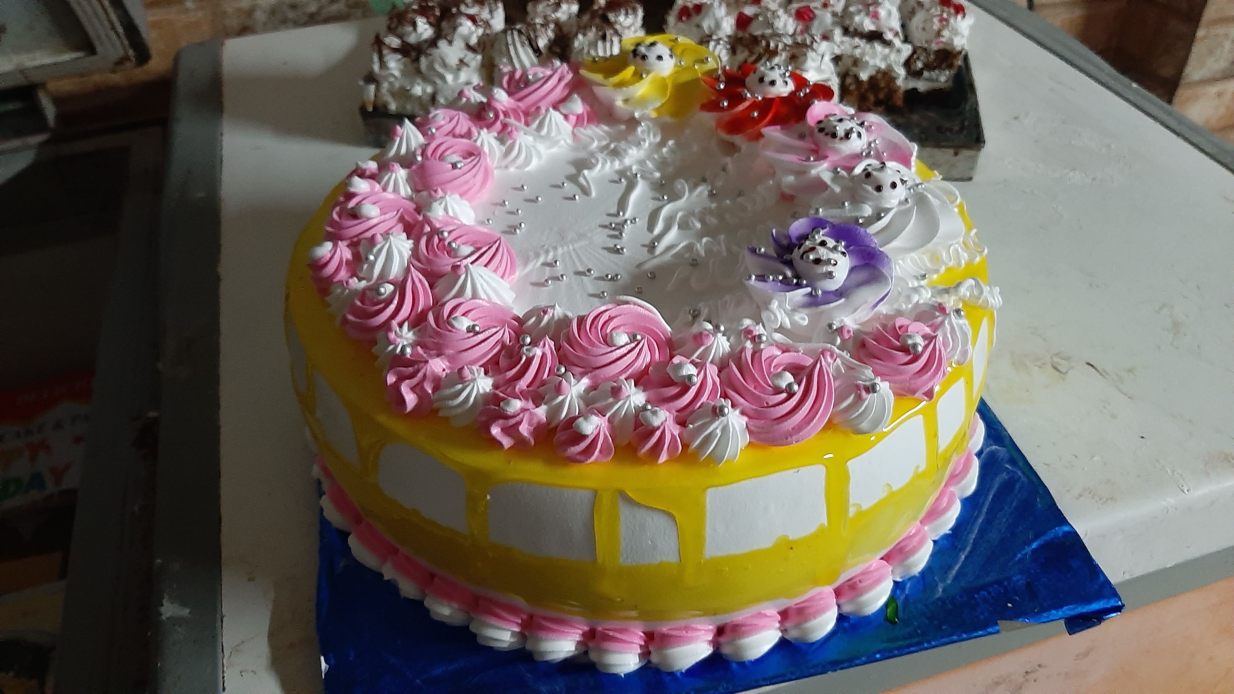 Order Get well Soon Cake in Saharanpur | Get well Soon Cake delivery in  Saharanpur Page - 3