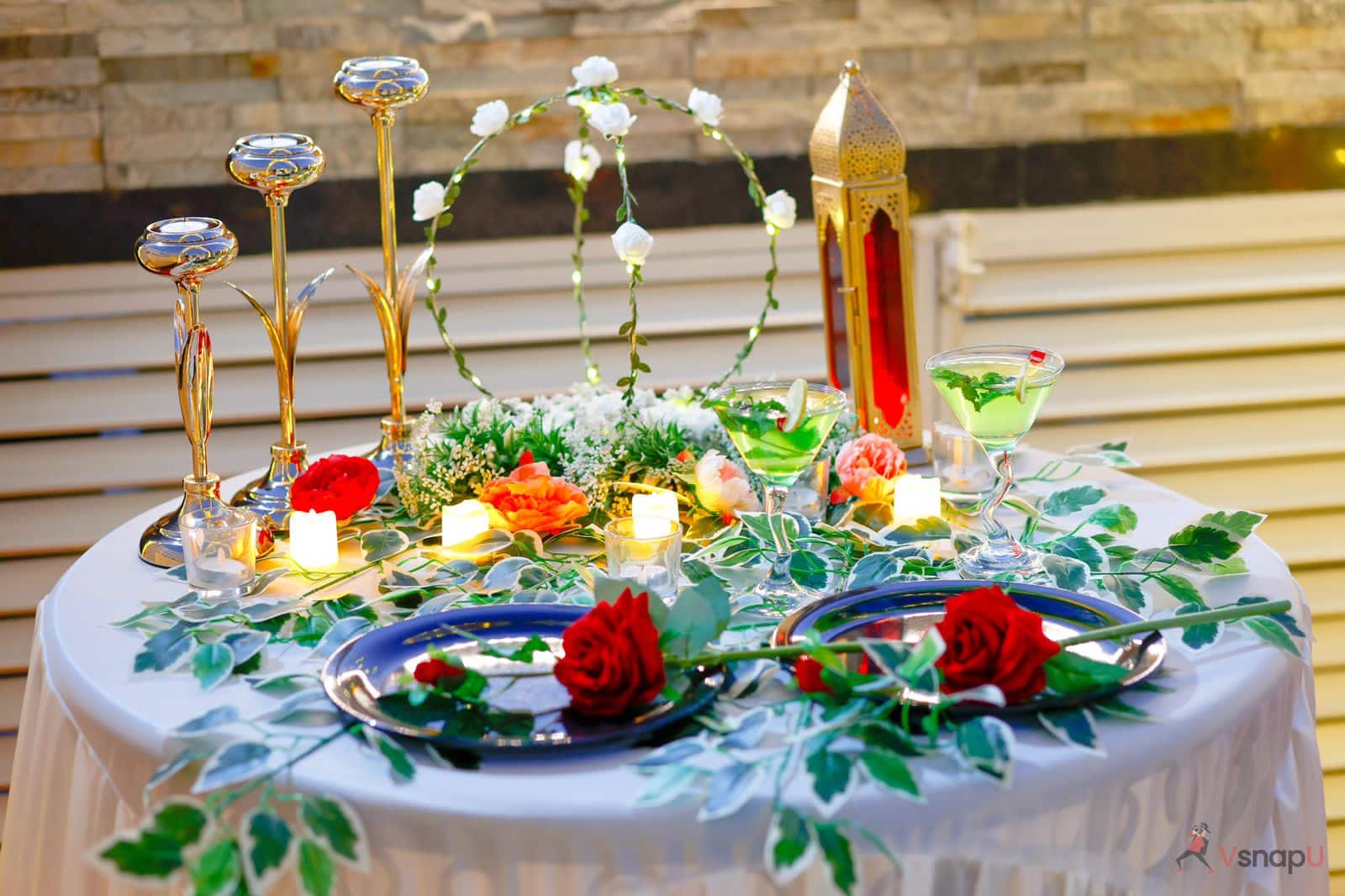 Book table and online reservation at Aloha Candlelight Dinner Restaurant, Bani Park, Jaipur