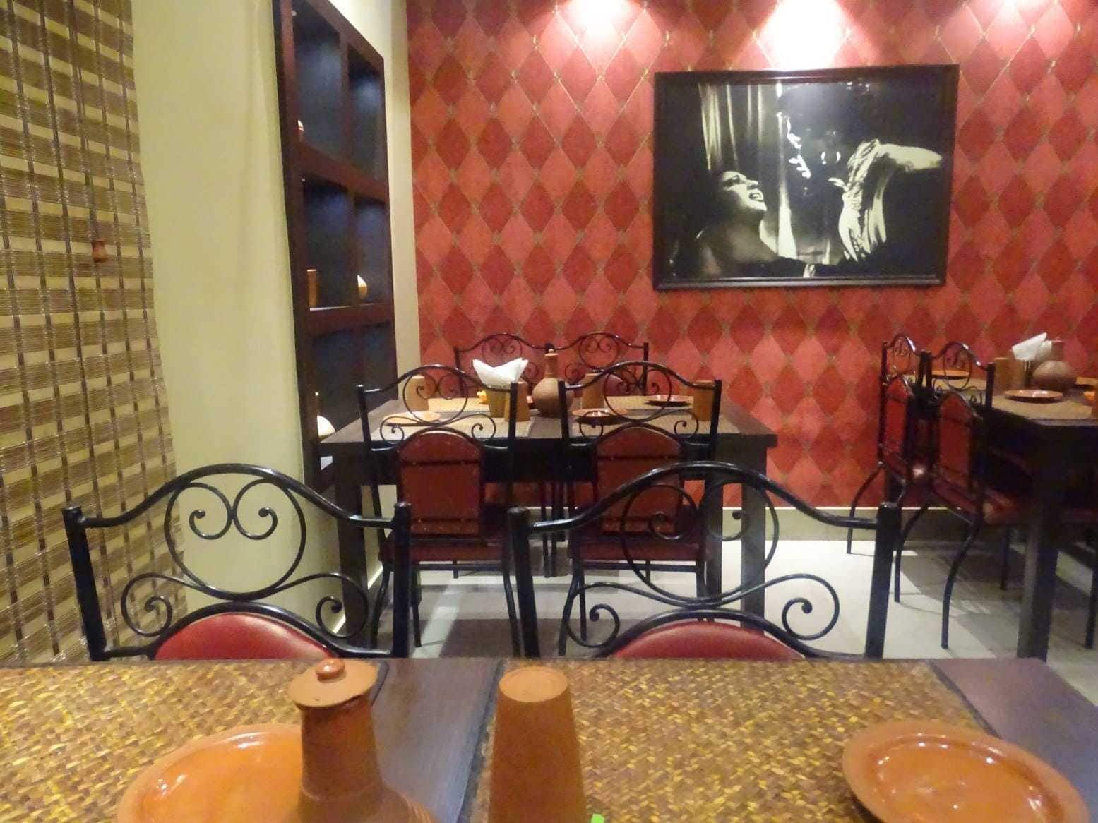bengali thali, bengali food, rice, macher jhol, fish curry, thali, fish thali, fish thali near me, fish restaurants - Saptapadi - img1