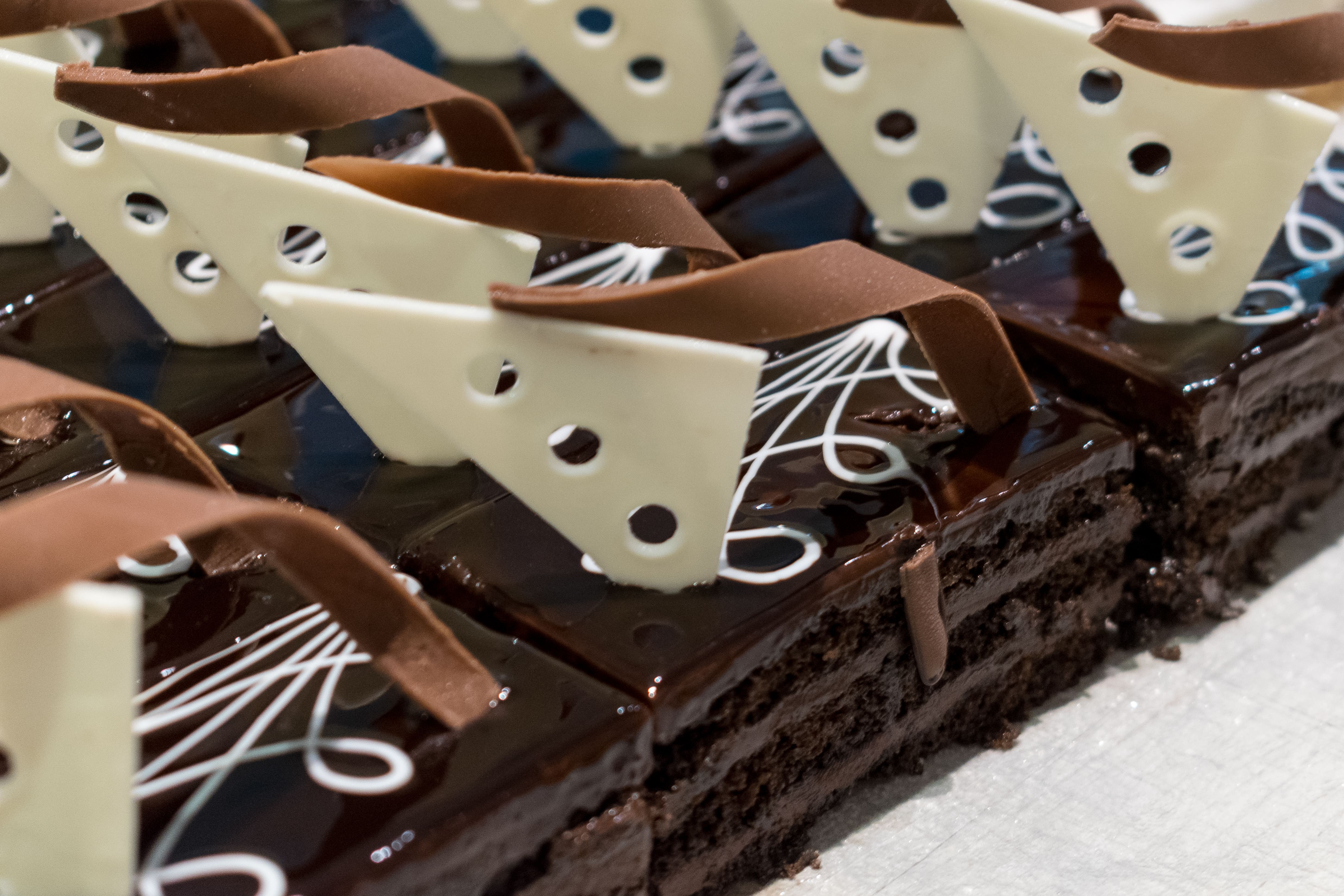 just around the corner bandra