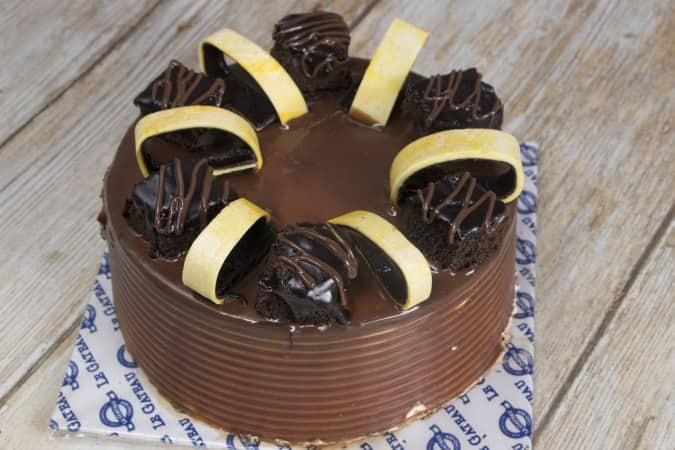 Taj Black Forest Cake - 2 Kg. | Cakes from Taj Bakery