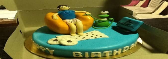 Birthday Television Set Cake » Birthday Cakes | Pink cake box, Custom cakes,  Childrens birthday cakes