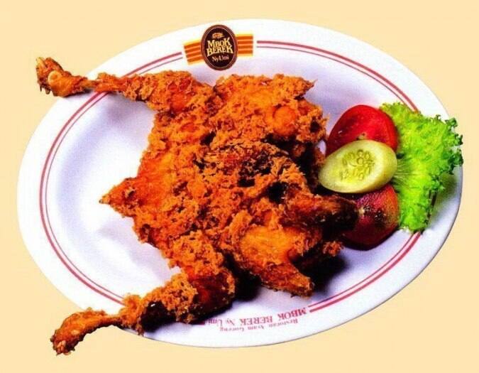 Ayam Goreng Mbok Berek Ny Umi Tebet Jakarta क मन