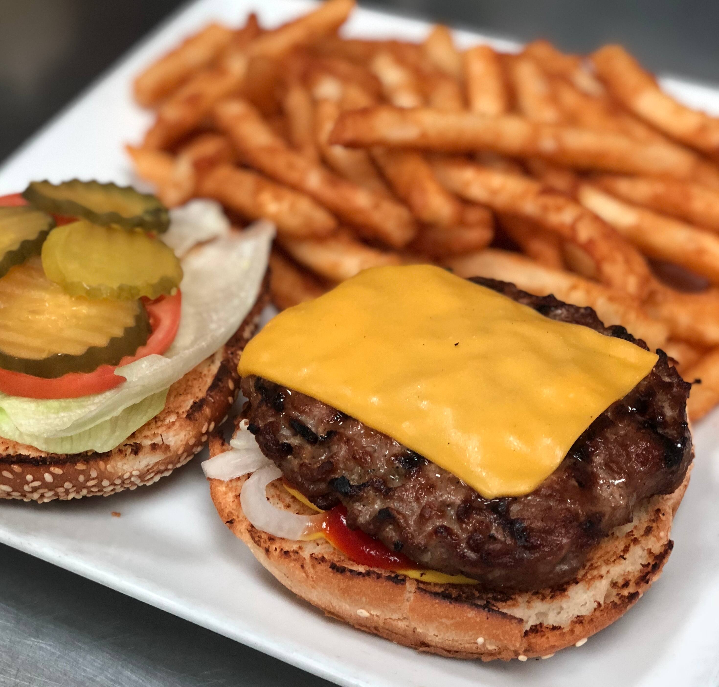 Photos of Happy Pizza Bar and Grill, Pictures of Happy Pizza Bar and Grill, Edmonton Zomato