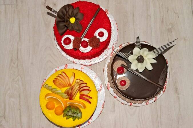 Rich Cake Wala | Baker in Engine Bowli, Hyderabad | EventNeedz | Rich cake,  Cake, Desserts