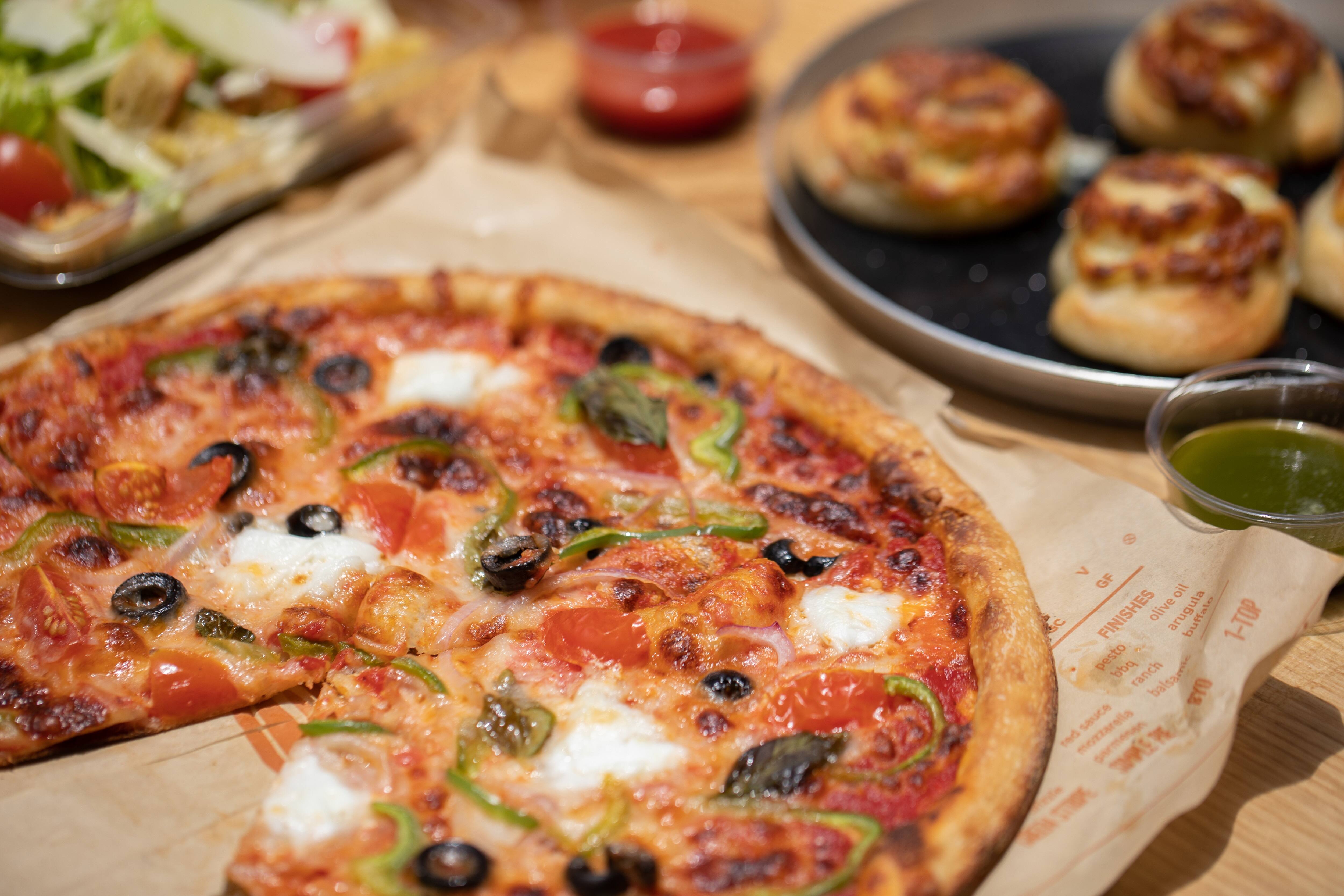 Blaze Pizza Downtown Dubai Order Online Zomato