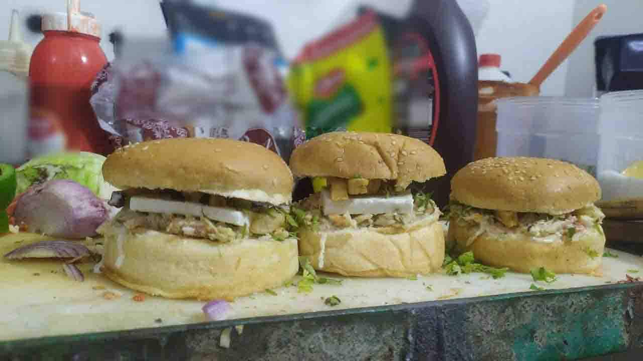 Cafe Hot Shot, Indirapuram, Ghaziabad | Zomato