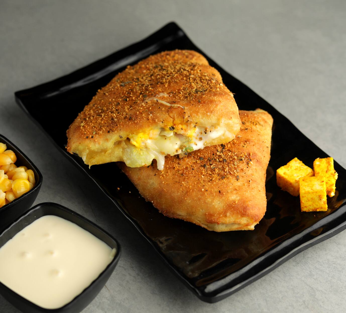 Satisfy Your Cravings with the Best Pizza Wings Panipat