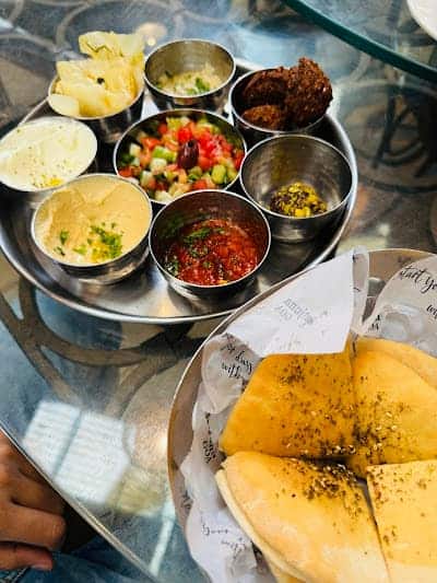 late night food, late night restaurants, midnight snacks, quick bites, fast food, street food, late night cafes - House Of Chapora - img2