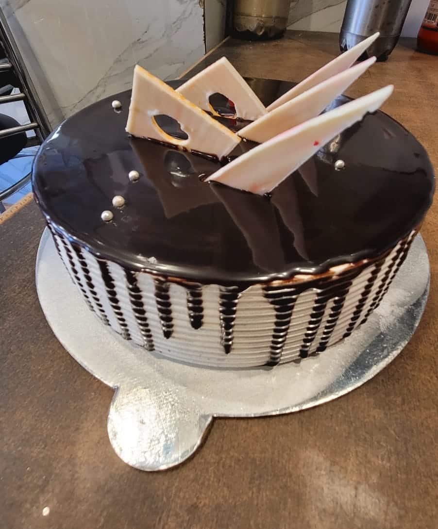 Shiven Bakers image