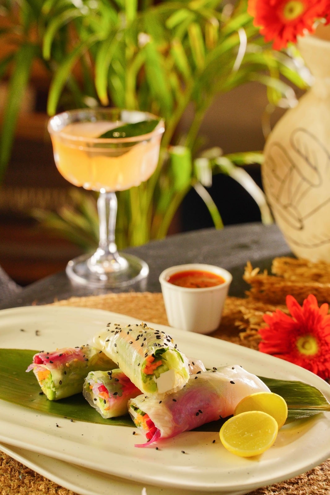 bars near me, wine, pubs near me, breweries near me, rooftop bars, rooftop bar near me, cocktails near me, sky bar, sangria, craft beer - By The Bay - img2